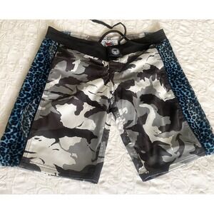 Vtg Y2K Fighter Girls‎ Shorts Women 9 Blue Camo MMA made In USA UFC Low Rise
